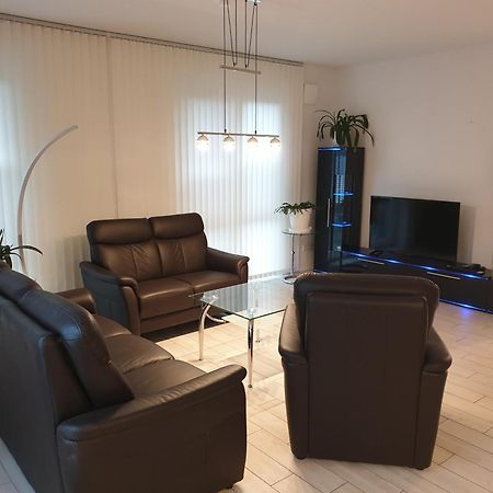 Ferienwohnung Reinhardt Oldenburg Buitenkant foto