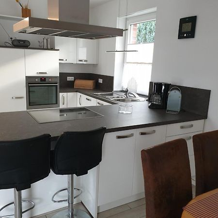 Ferienwohnung Reinhardt Oldenburg Buitenkant foto